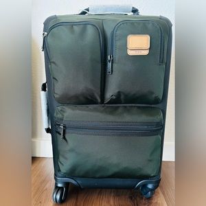 NWT TUMI Luggage! Never used.